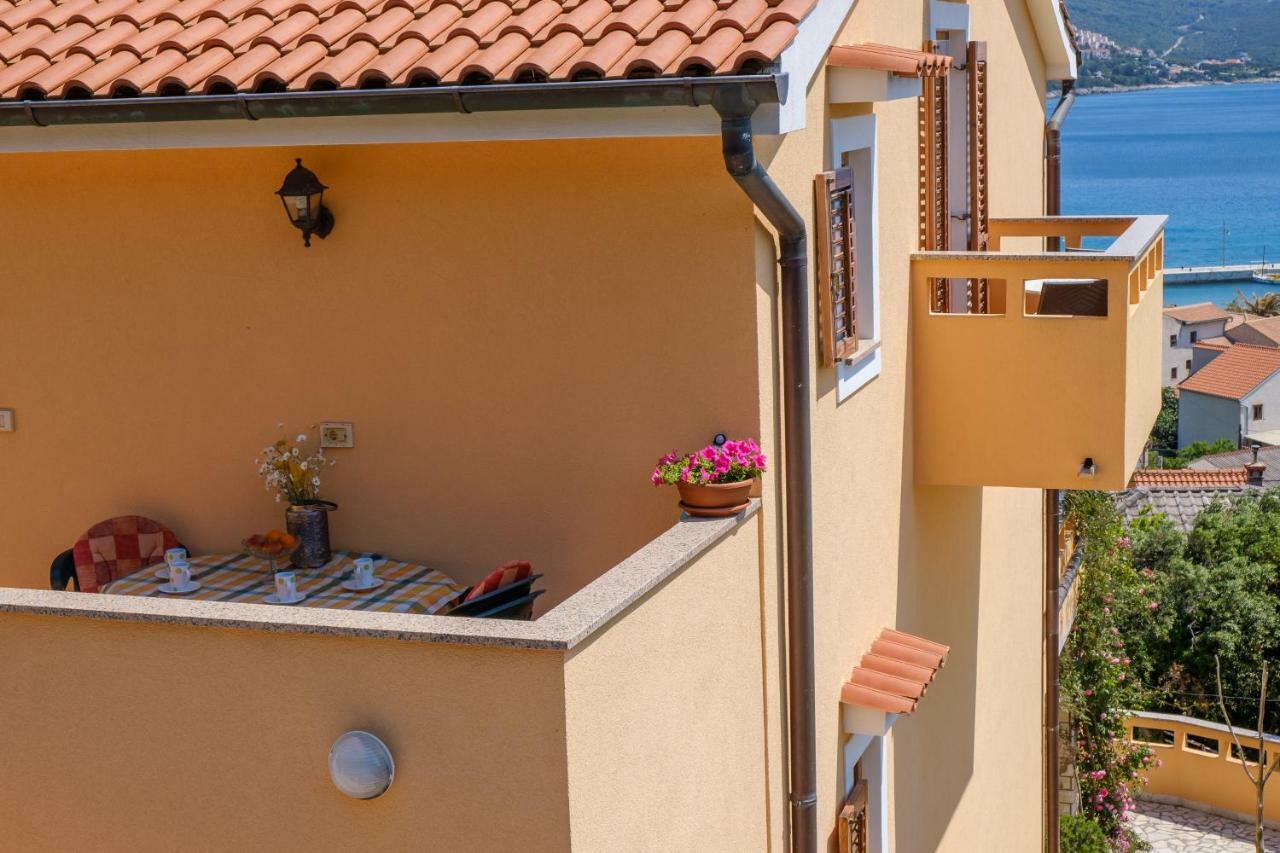 Apartmani Zorica Martinšćica Extérieur photo