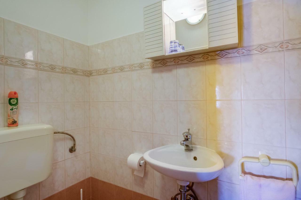 Apartmani Zorica Martinšćica Extérieur photo