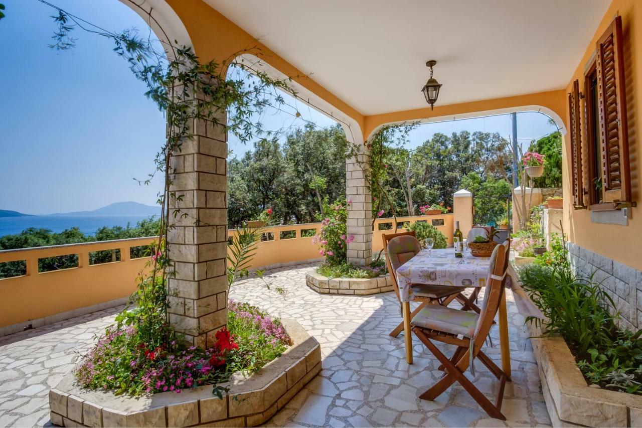 Apartmani Zorica Martinšćica Extérieur photo
